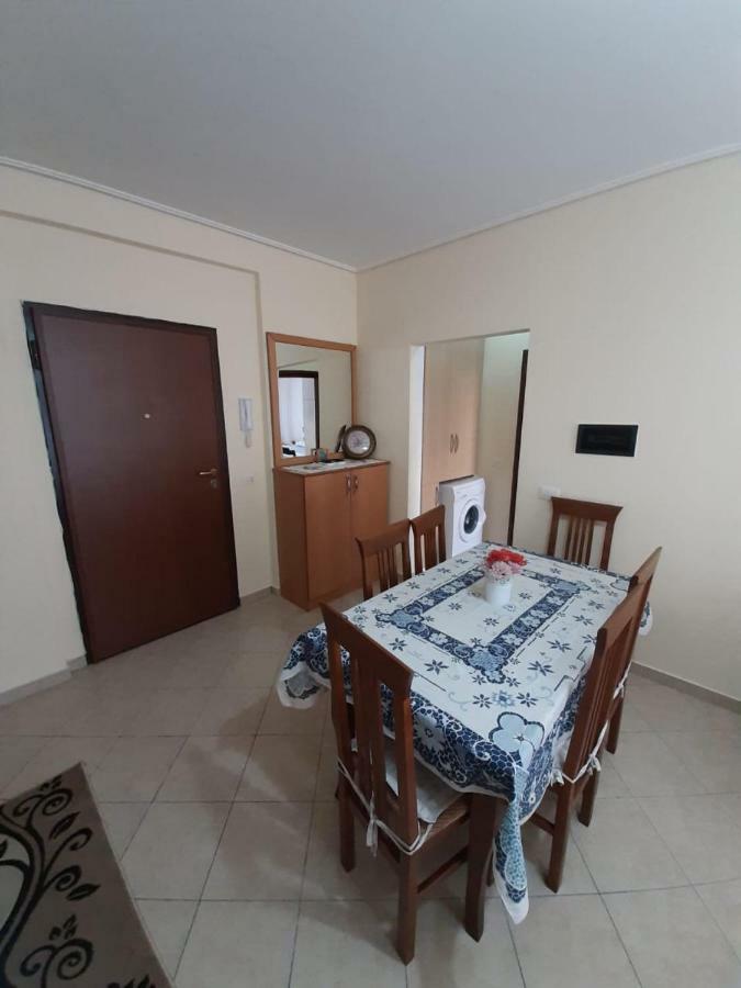 Meni'S Family Apartament Саранда Экстерьер фото