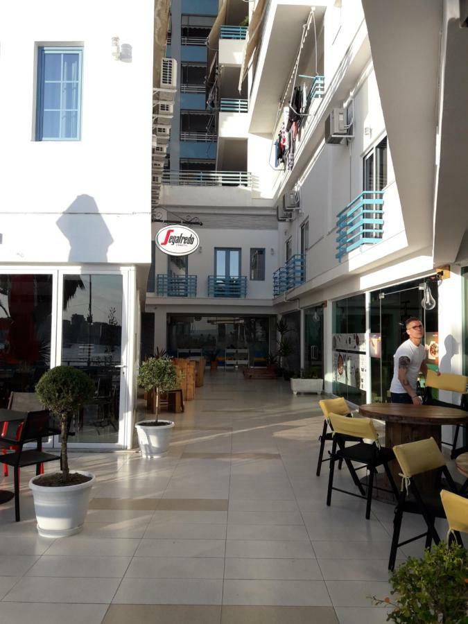 Meni'S Family Apartament Саранда Экстерьер фото